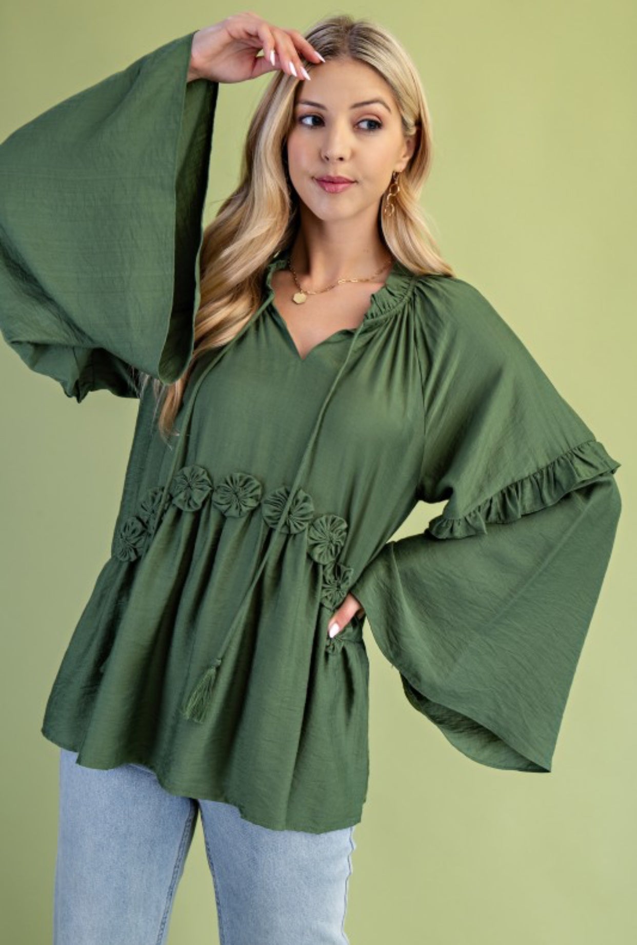 Rosette Bell Sleeve Top- Green