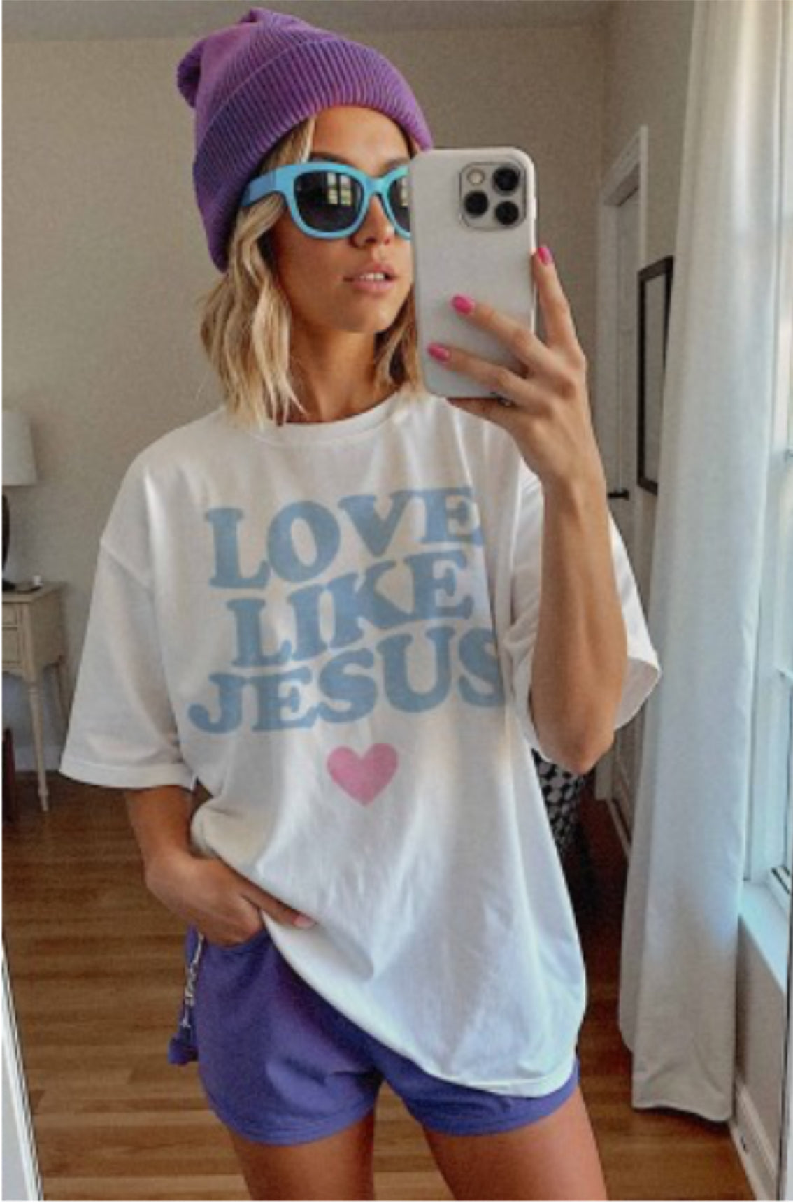 Love Like Jesus Tee-S/M L/XL
