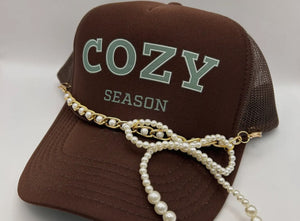 Pearl Bow Hat Chain
