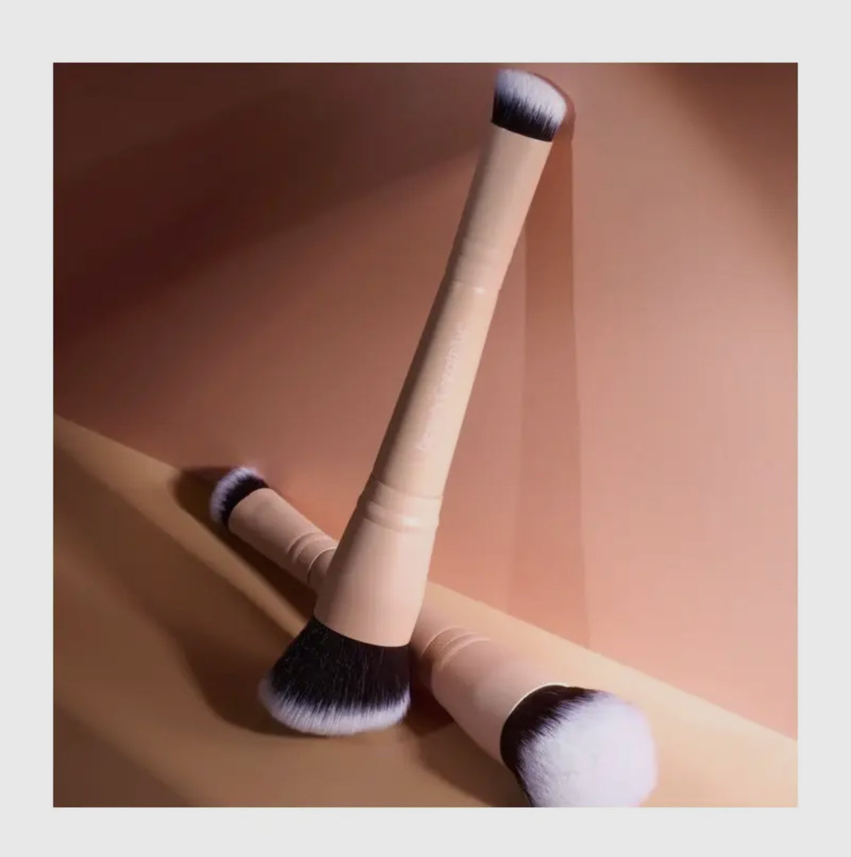 Sculpt & Snatch Brush