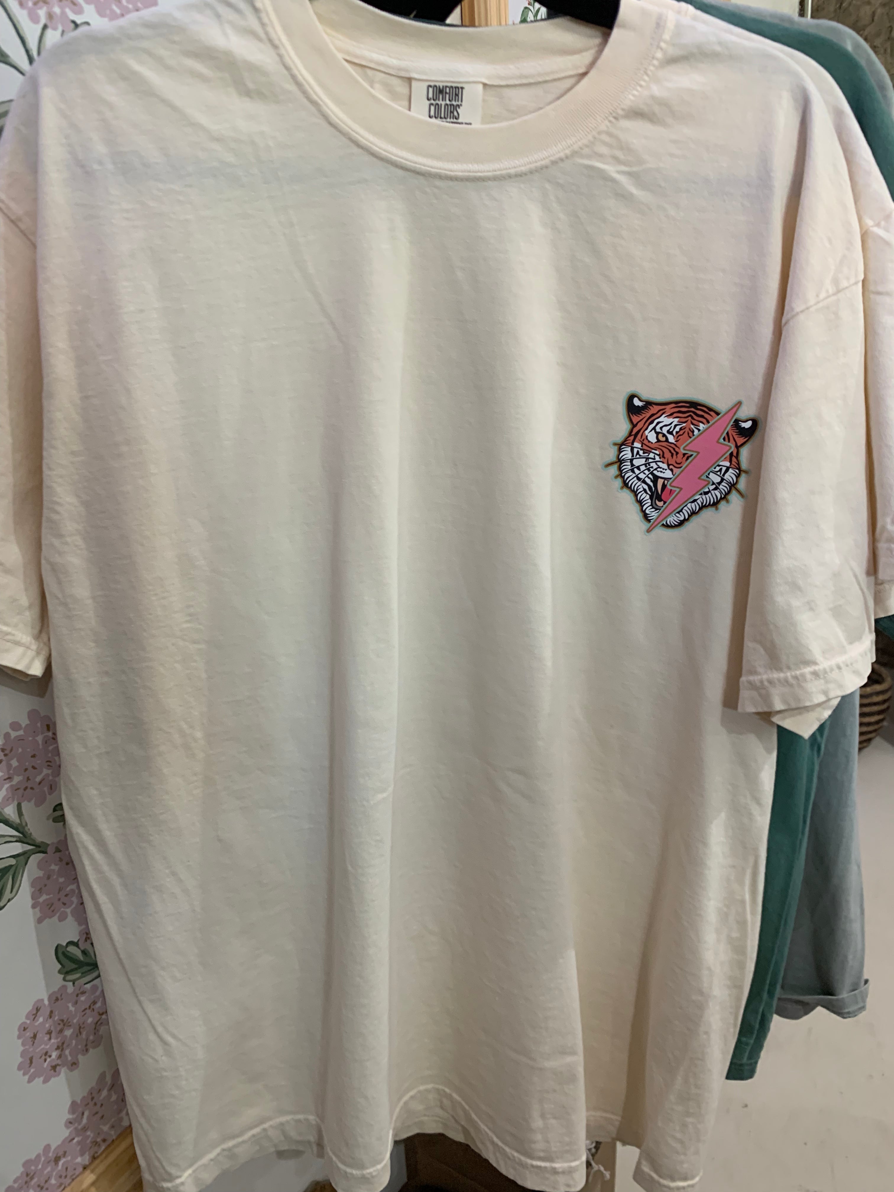 Graphic Tee-Roaring