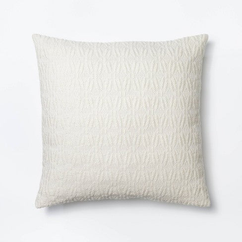 KNK052    Woven Diamond Jacquard Throw Pillow Cream