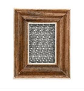 DF4273    Hand-Carved Photo Frame with Bone Border